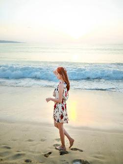 共享女儿小诗1～10章的背景资料